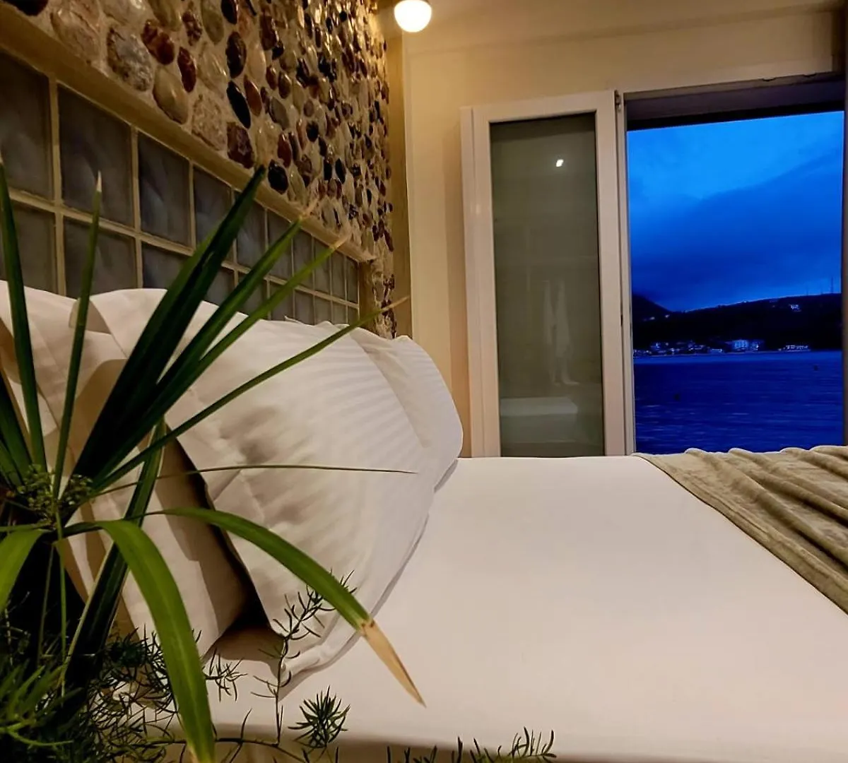 Artis Blue Relax Hotel Himare