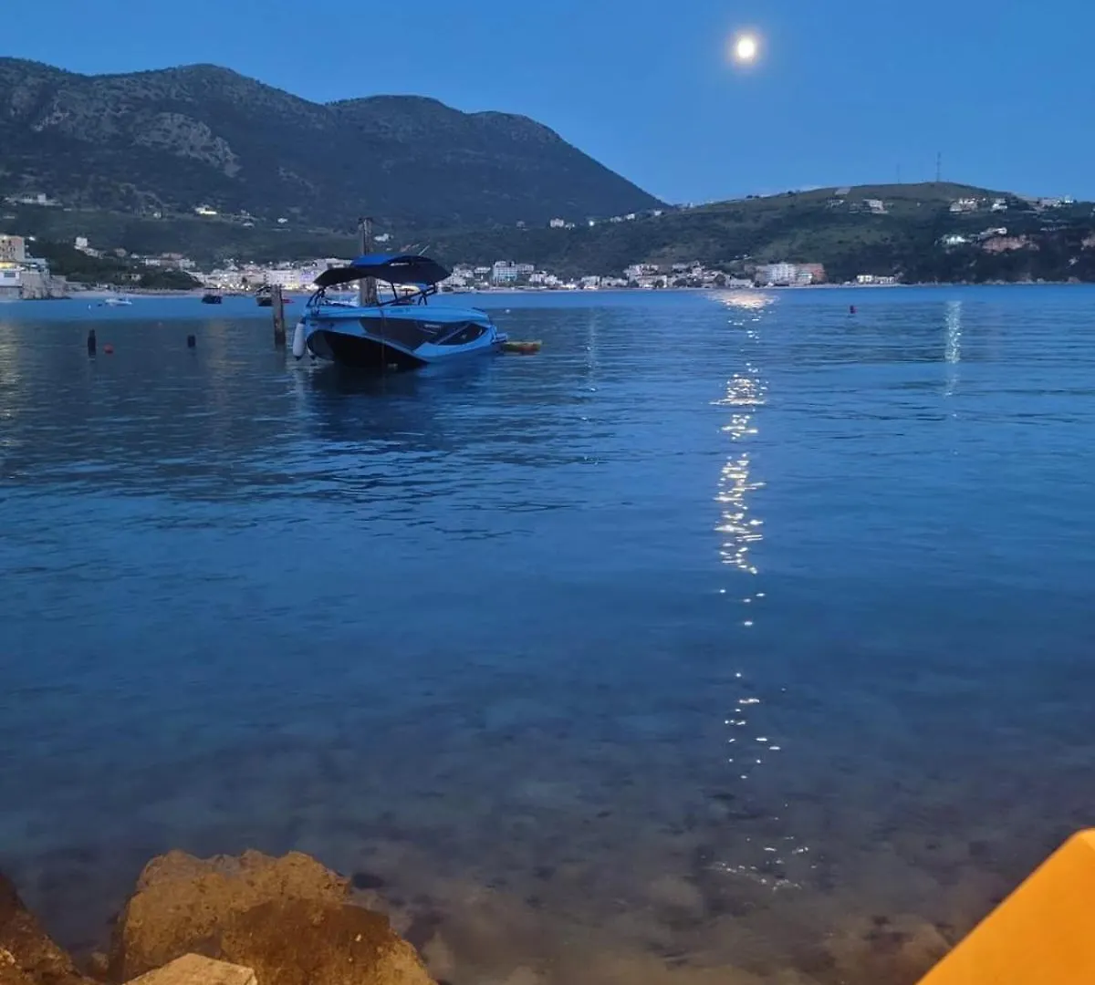 Artis Blue Relax Hotel Himare