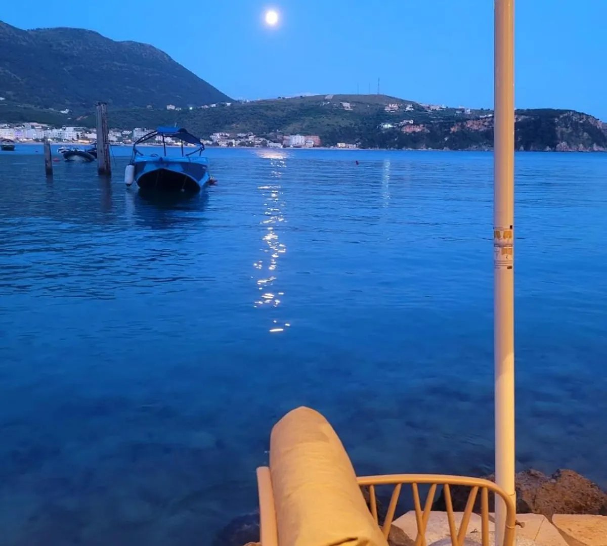 Hotel Artis Blue Relax Himarë