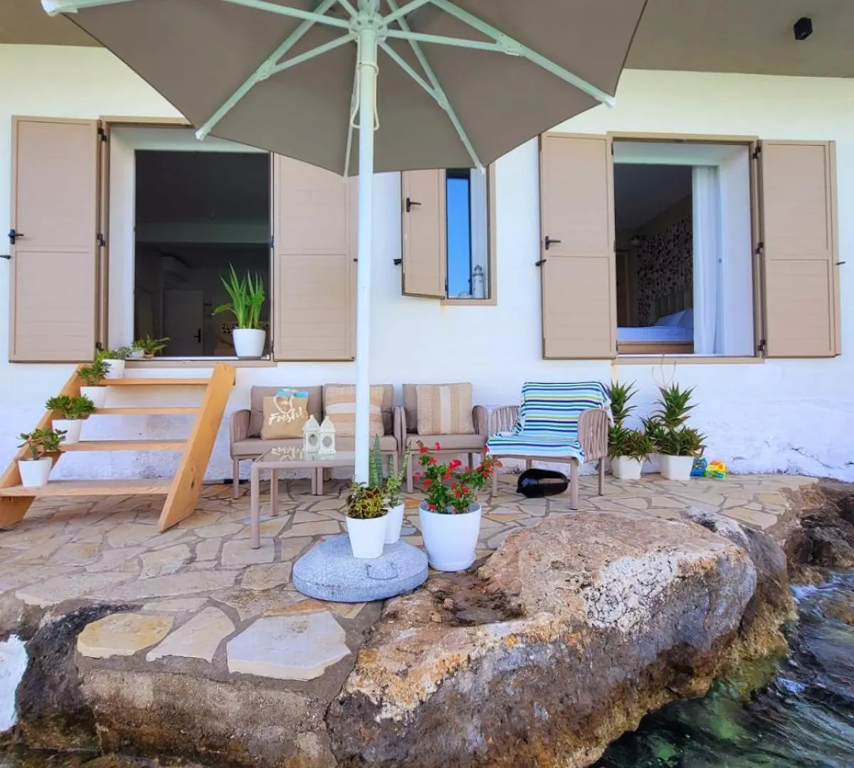 Artis Blue Relax Hotel Himare 4*,  Albania