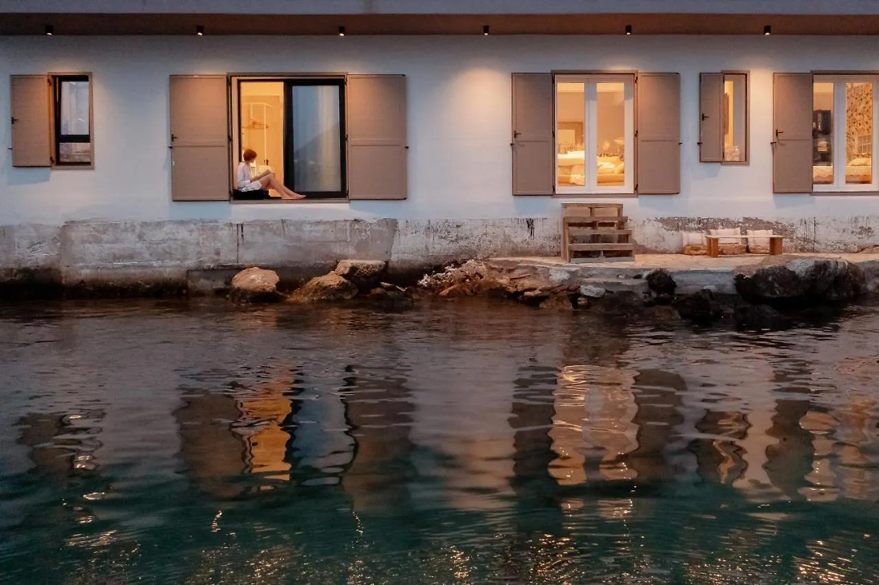 Hotel Artis Blue Relax Himarë