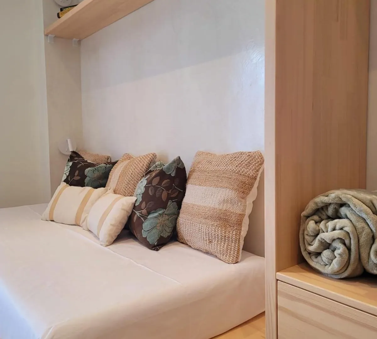Artis Blue Relax Hotel Himare 4*,